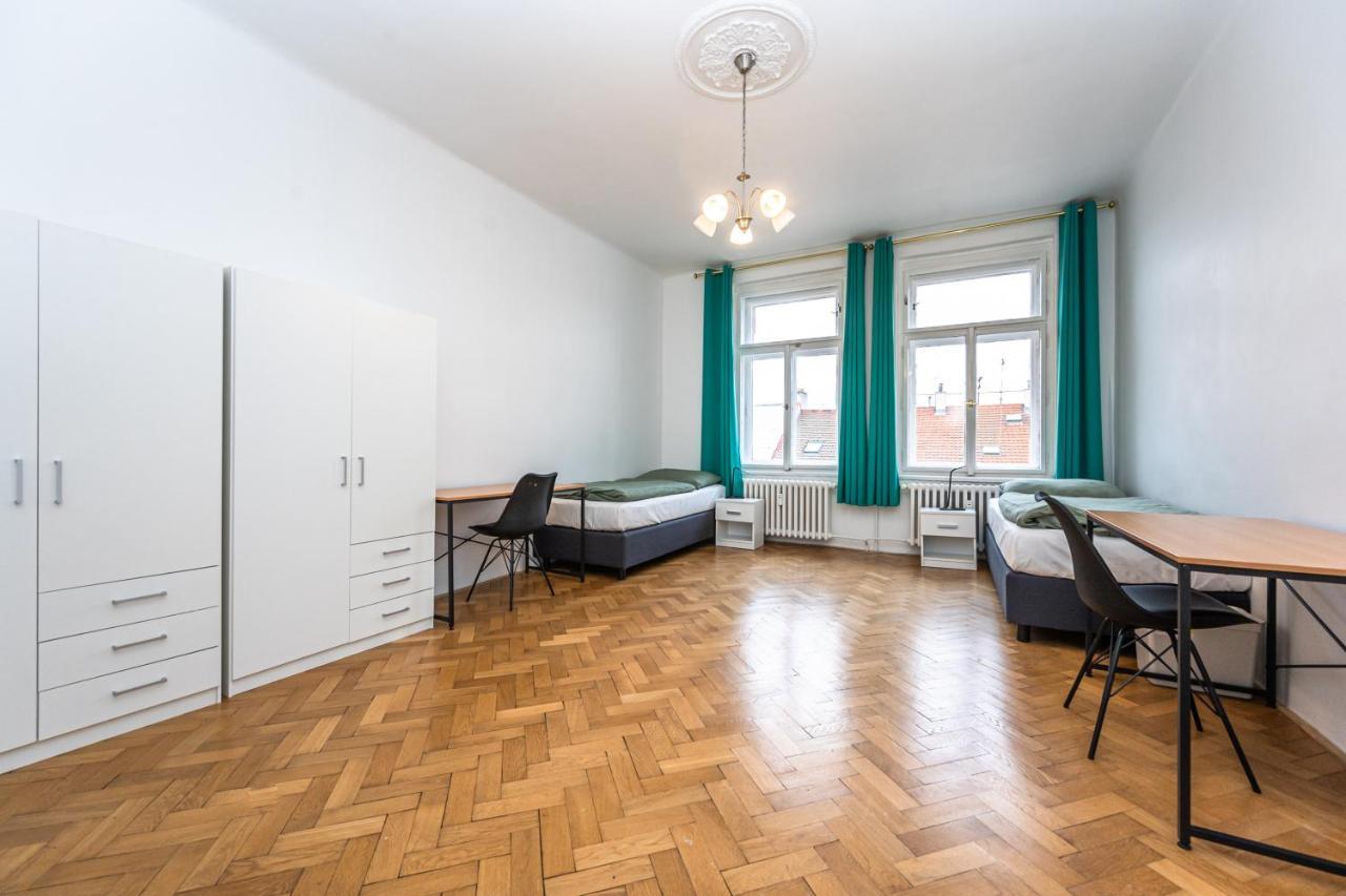 Apartments Safarikova 18 프라하 외부 사진