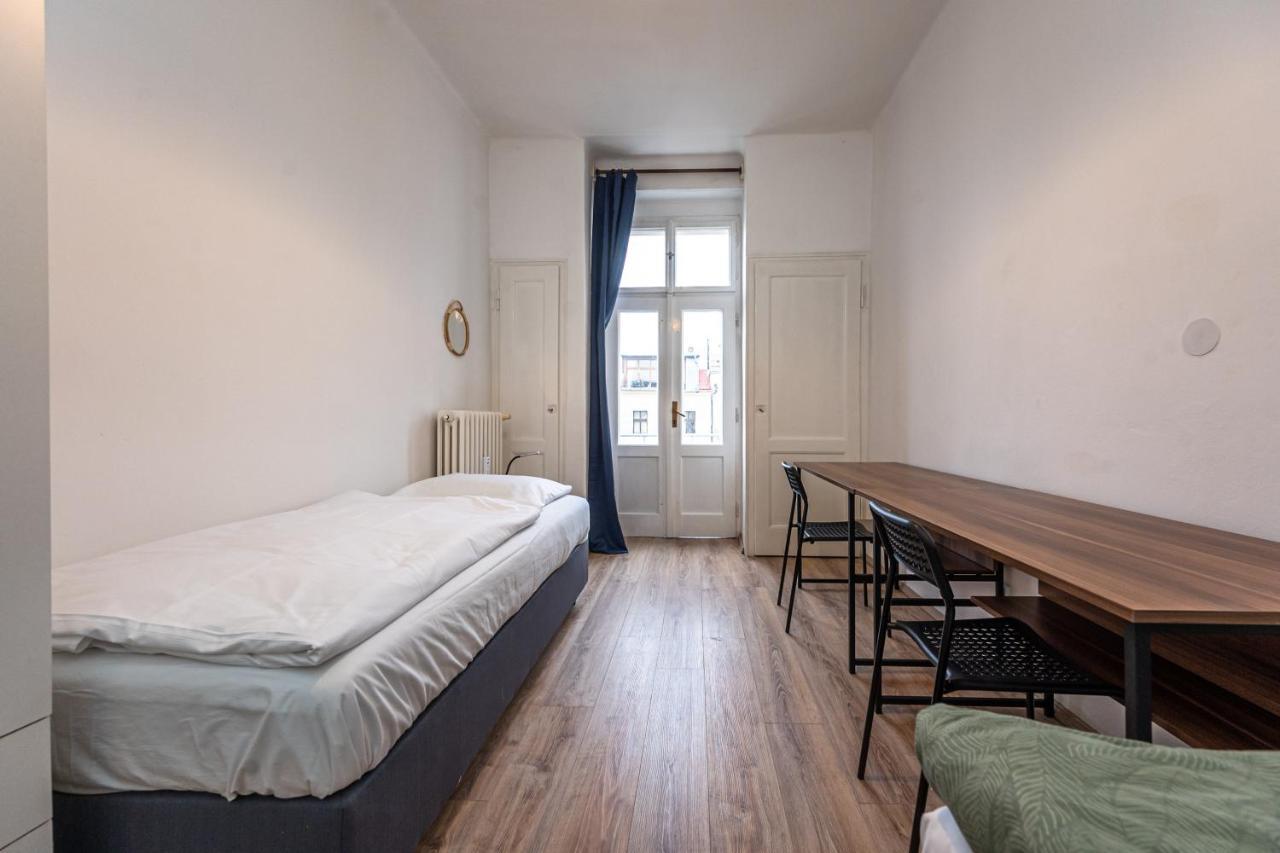 Apartments Safarikova 18 프라하 외부 사진